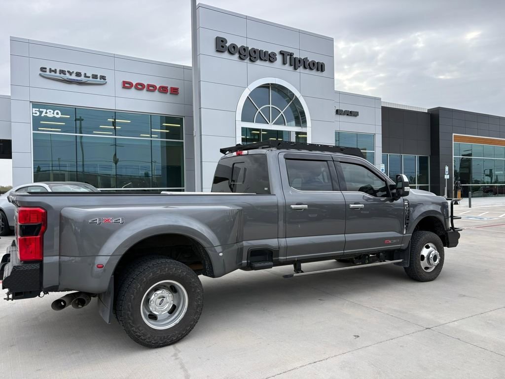 Used 2024 Ford F350 Lariat w/ Lariat Ultimate Package image 2