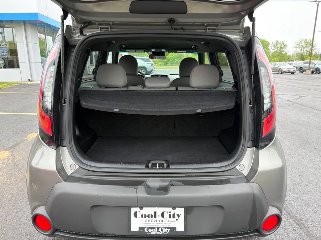 Used 2014 Kia Soul + FWD image 9