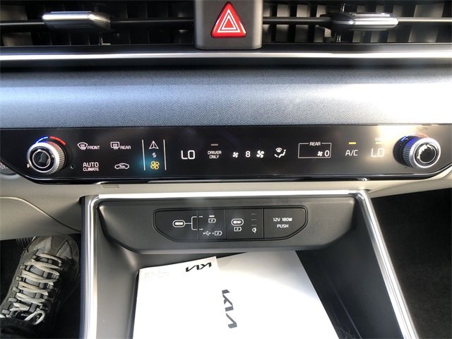 New 2026 Kia Carnival EX image 19