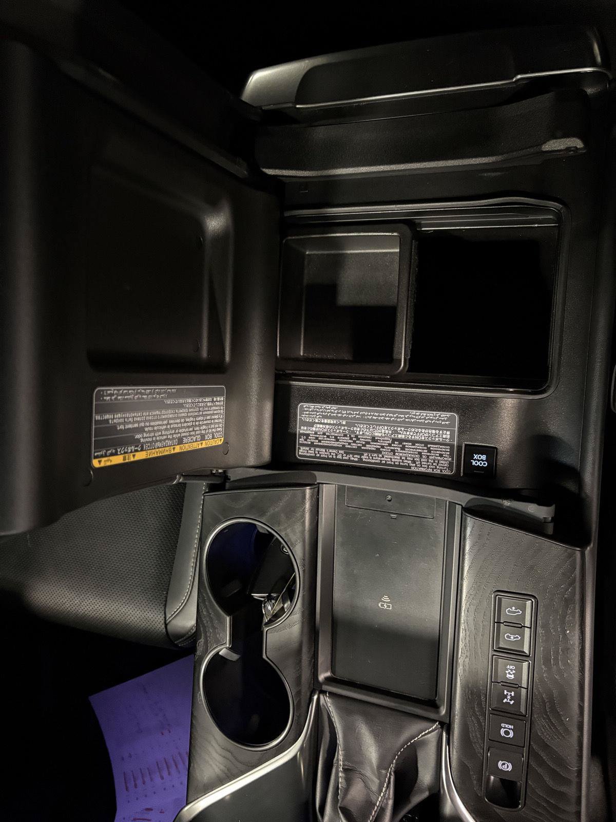 Used 2024 Lexus LX 600 4WD w/ Luxury Package image 21