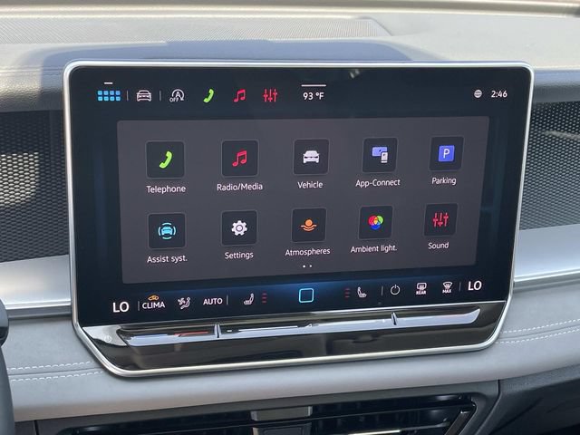 Certified 2026 Volkswagen Tiguan SE w/ Panoramic Sunroof Package FWD image 12