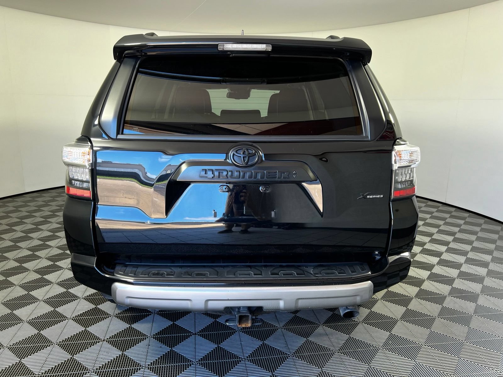 Certified 2022 Toyota 4Runner TRD Off-Road Premium w/ Moonroof Package AWD/4WD image 6