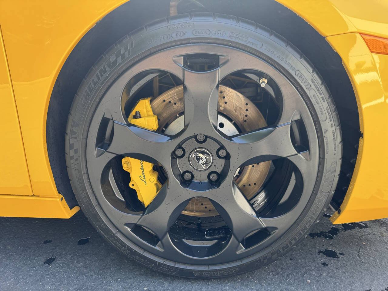 Used 2004 Lamborghini Gallardo AWD/4WD image 17
