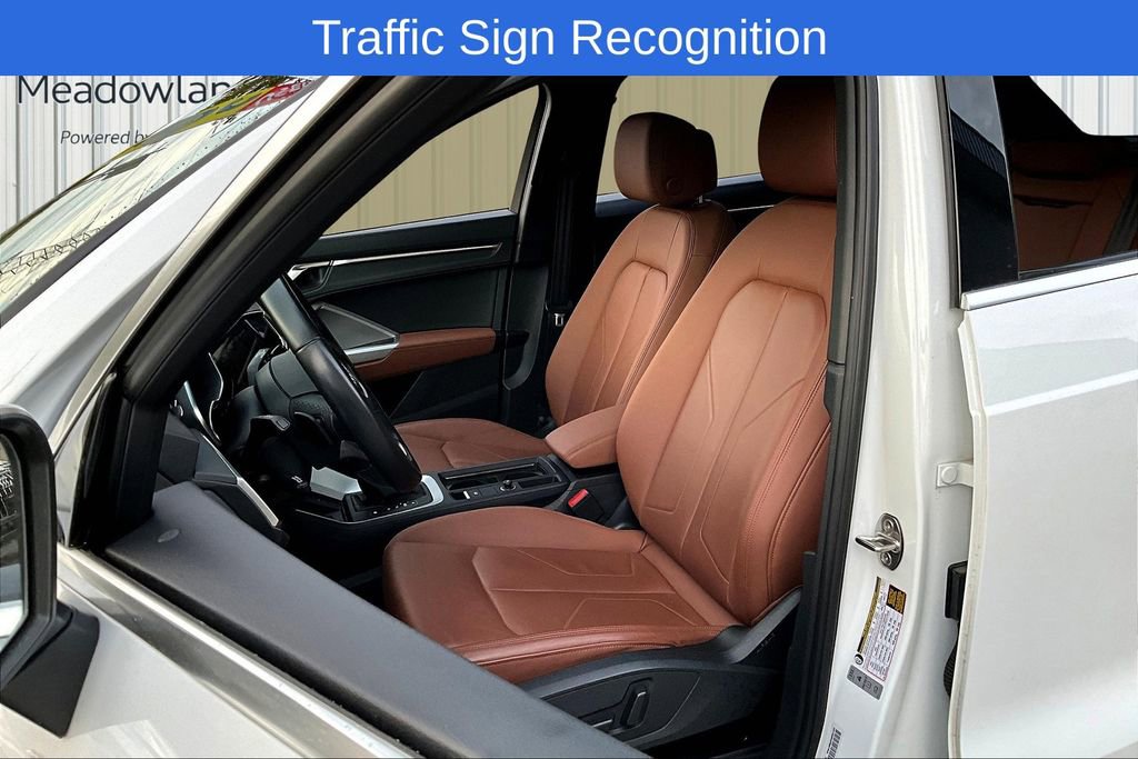 Used 2024 Audi Q3 2.0T Premium Plus image 21