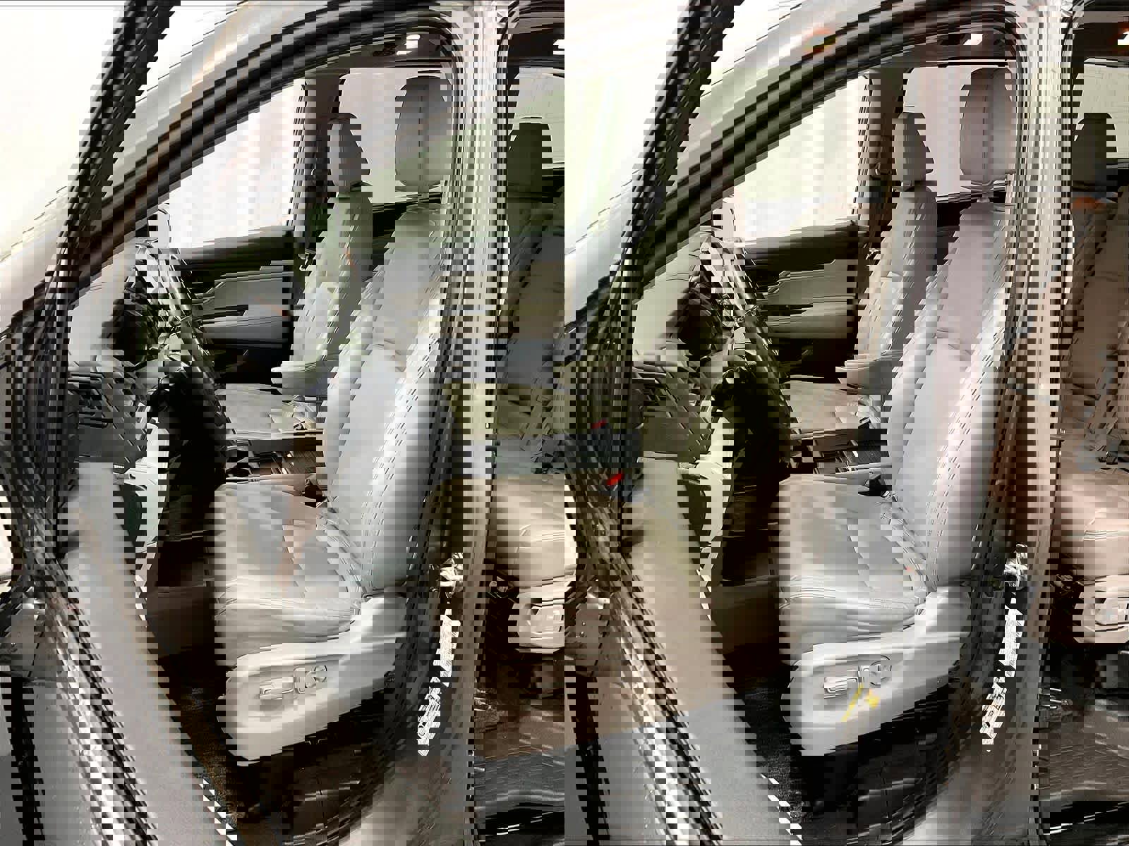 Used 2023 Honda Odyssey EX-L image 10