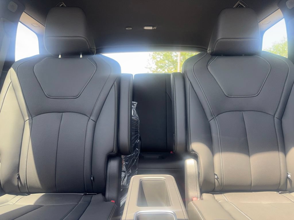New 2027 INFINITI QX60 Sport w/ Dark Cargo Package AWD/4WD image 24