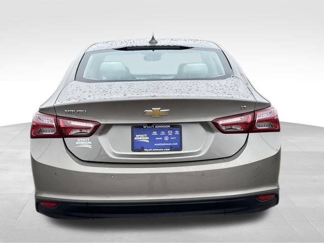 Used 2024 Chevrolet Malibu LT image 4