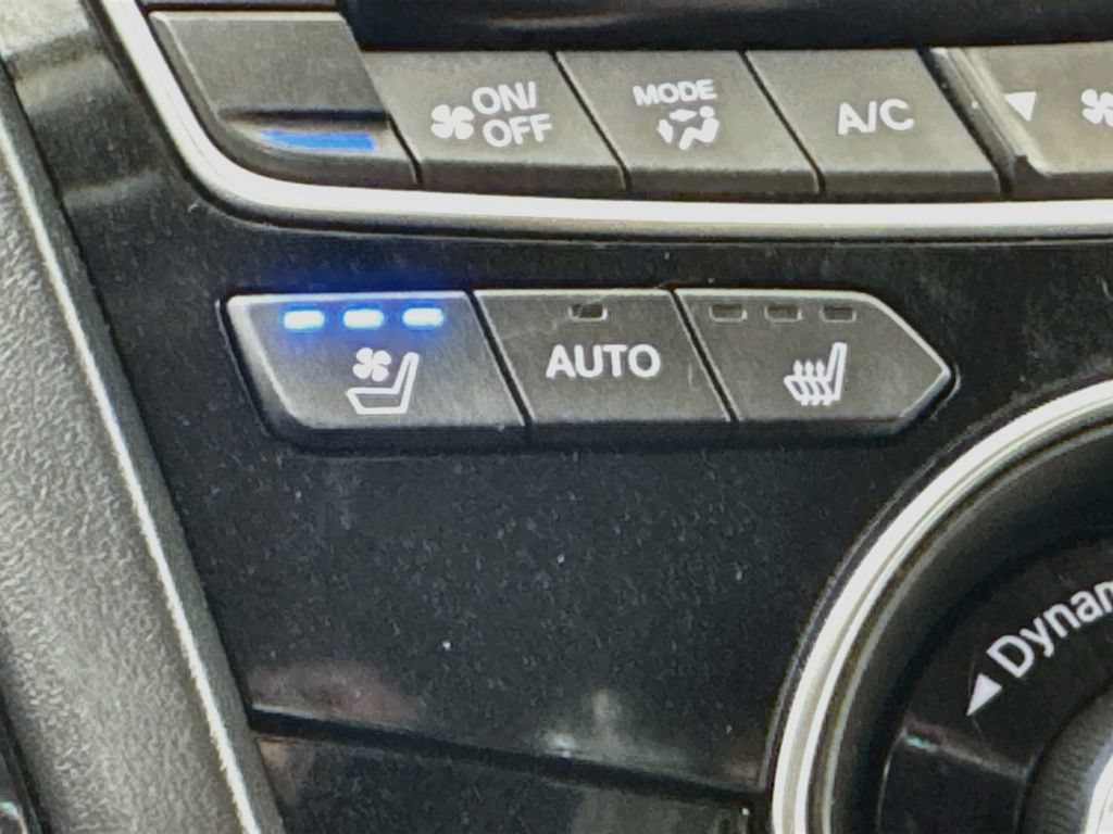 Used 2019 Acura RDX w/ Advance Package FWD image 22