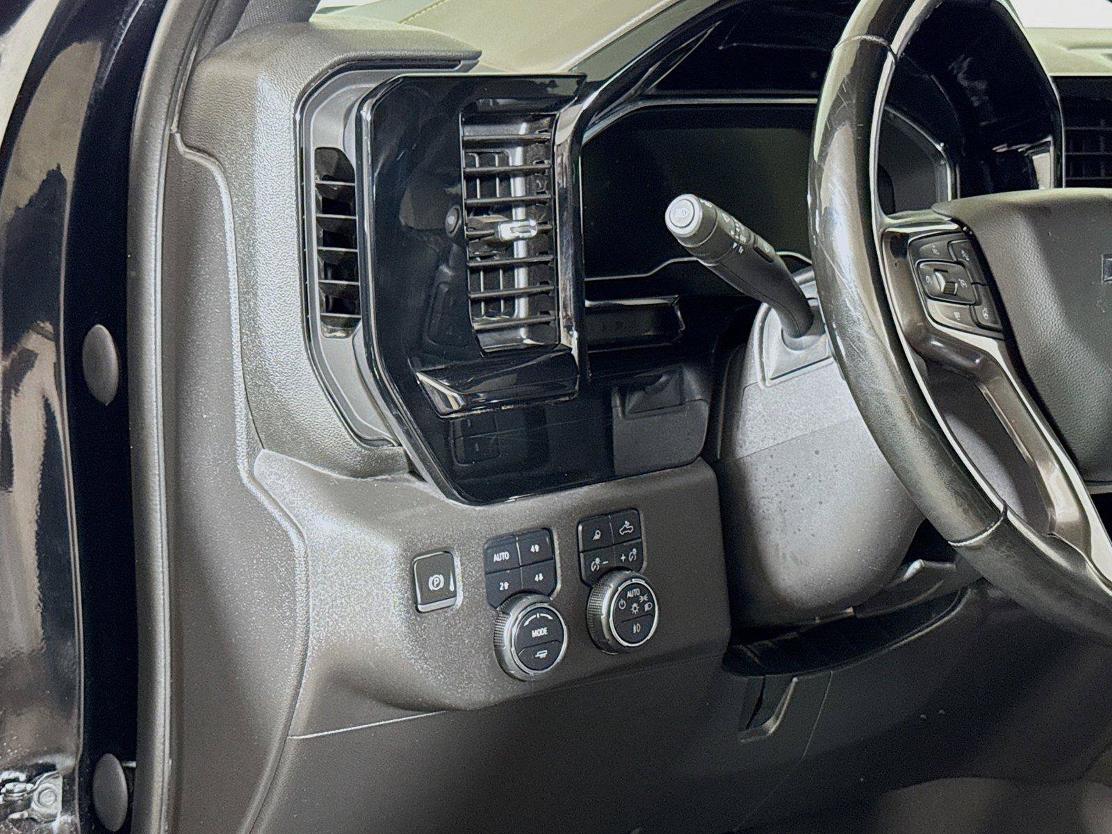 Used 2023 Chevrolet Silverado 1500 ZR2 AWD/4WD image 8