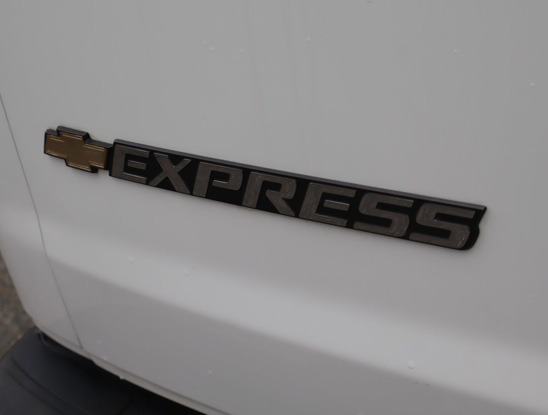 Used 2024 Chevrolet Express 2500 w/ Driver Convenience Package image 40