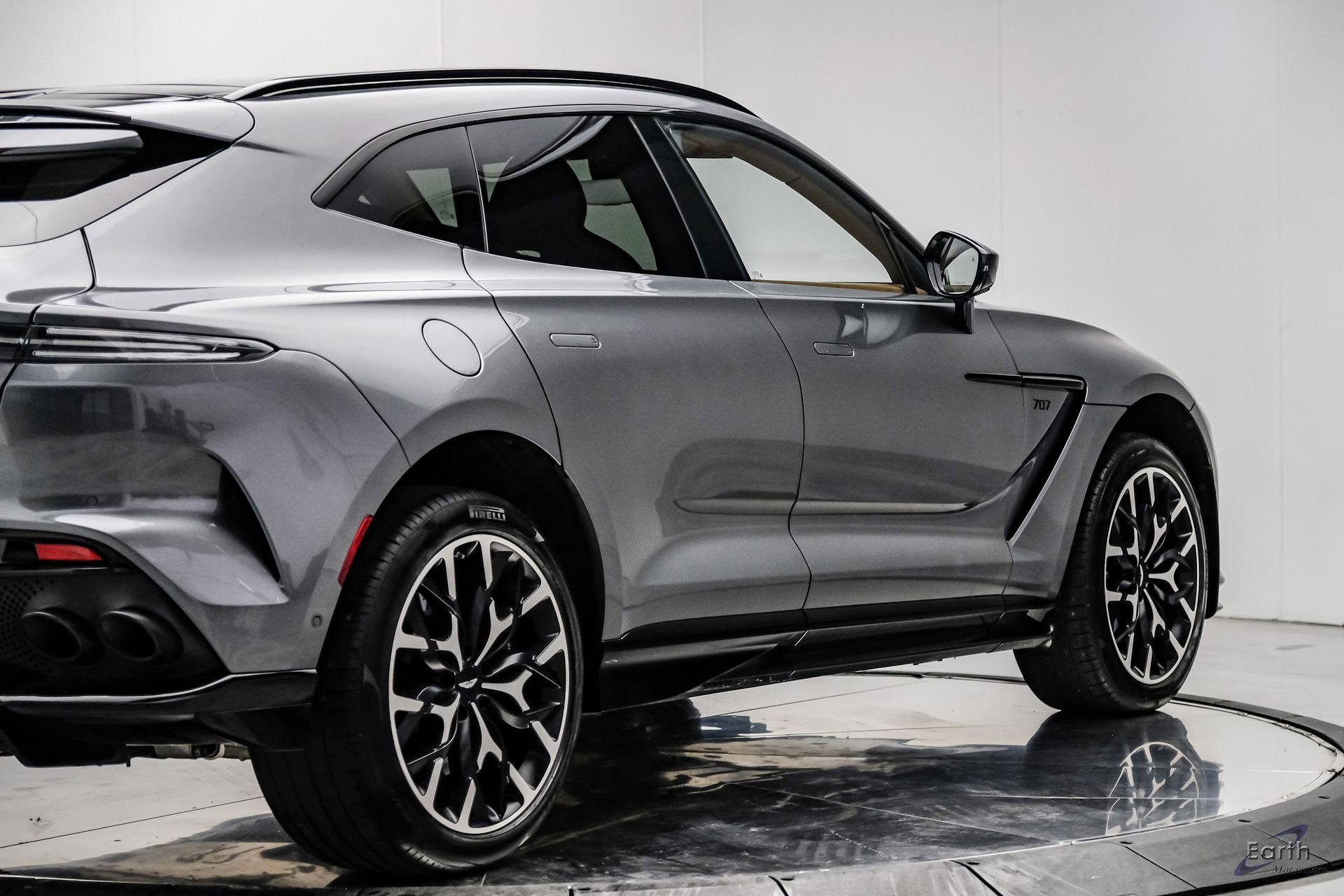 Used 2023 Aston Martin DBX 707 image 19