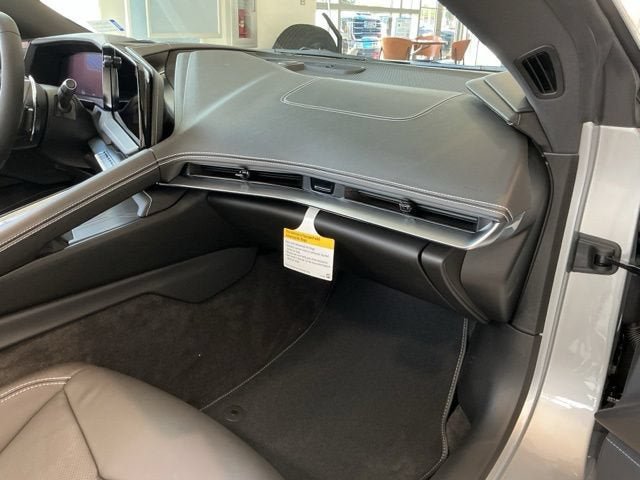 New 2027 Chevrolet Corvette Stingray Convertible w/ 2LT RWD image 13