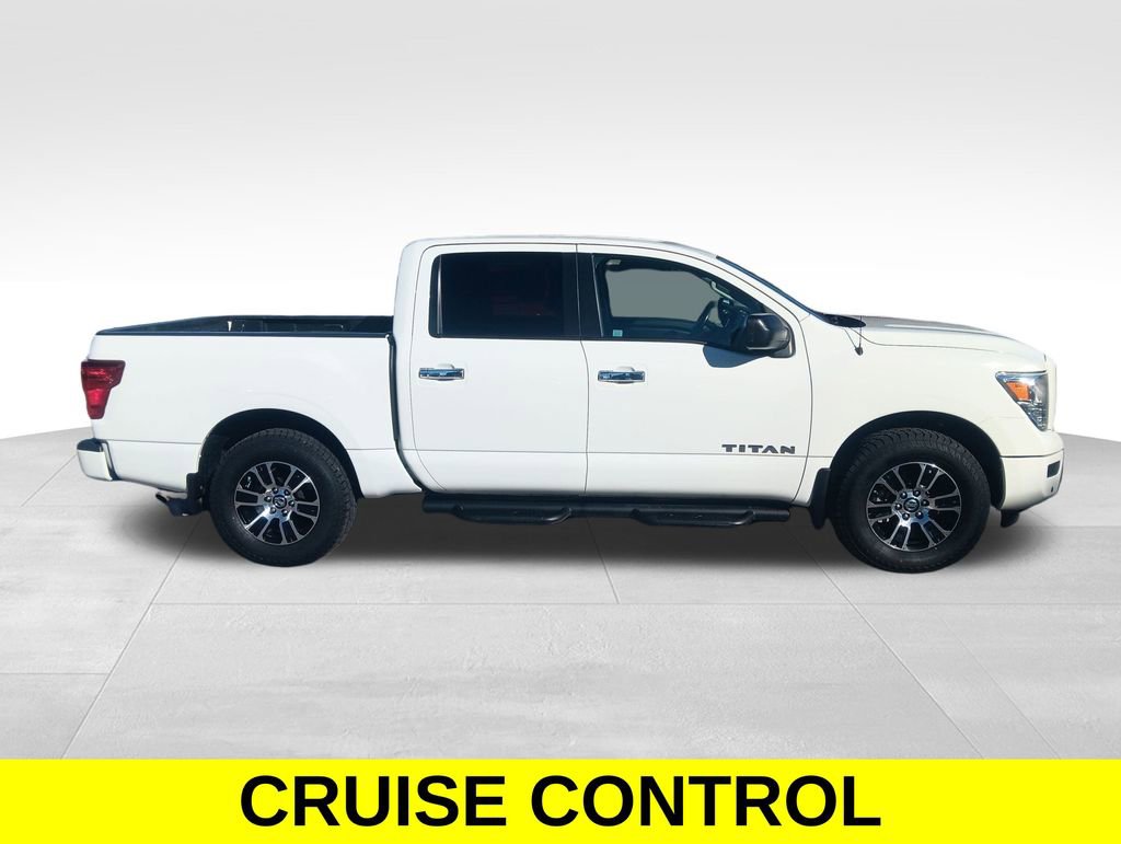 Used 2021 Nissan Titan SV w/ SV Convenience Package RWD image 7