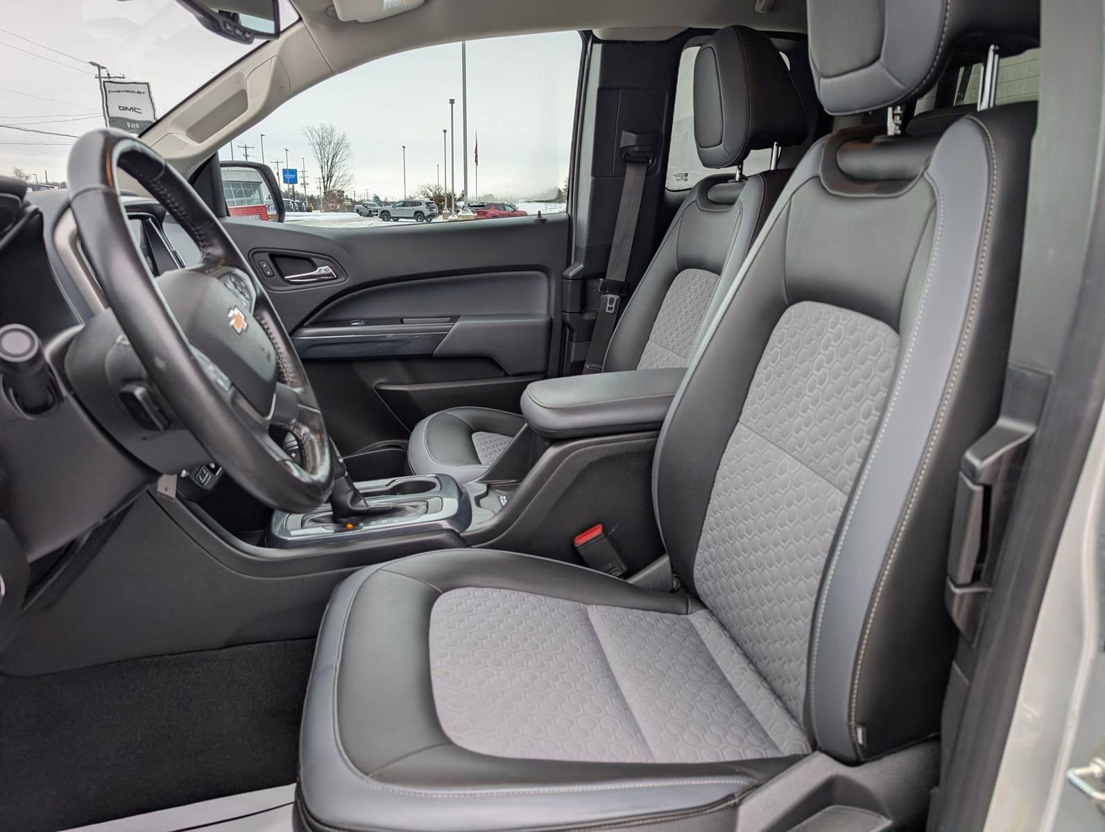 Used 2020 Chevrolet Colorado Z71 image 9