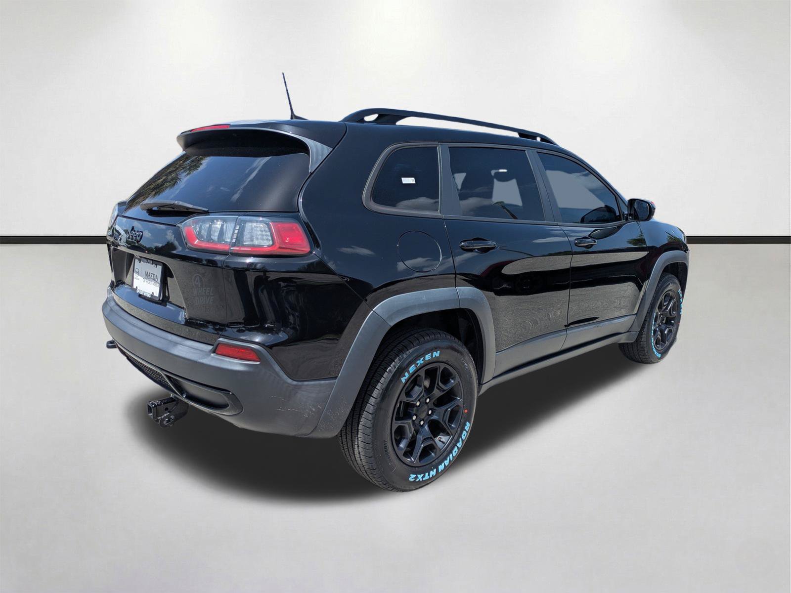 Used 2022 Jeep Cherokee Latitude w/ Sun & Sound Group AWD/4WD image 5