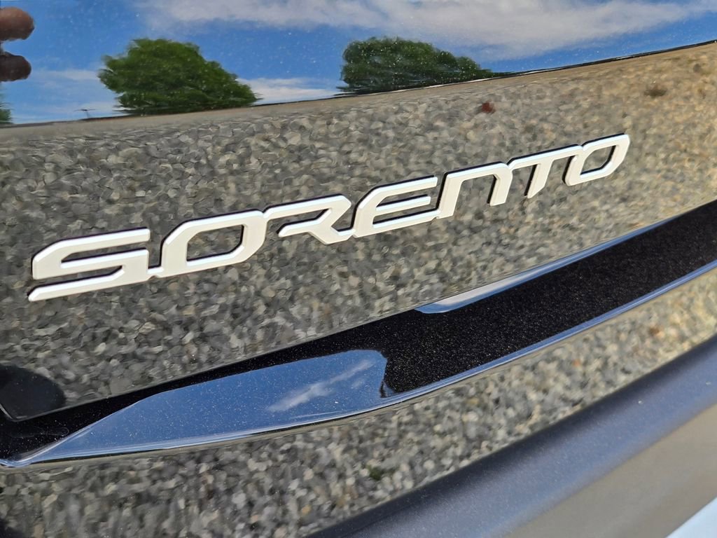 New 2026 Kia Sorento LX image 12