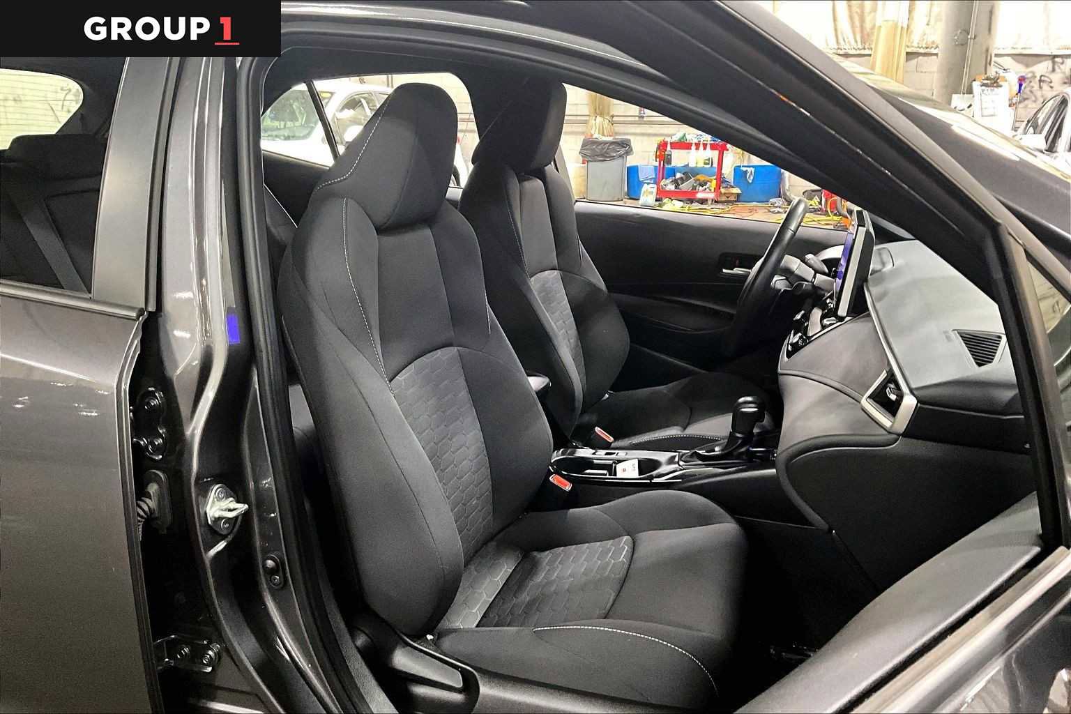 Certified 2023 Toyota Corolla SE FWD image 9