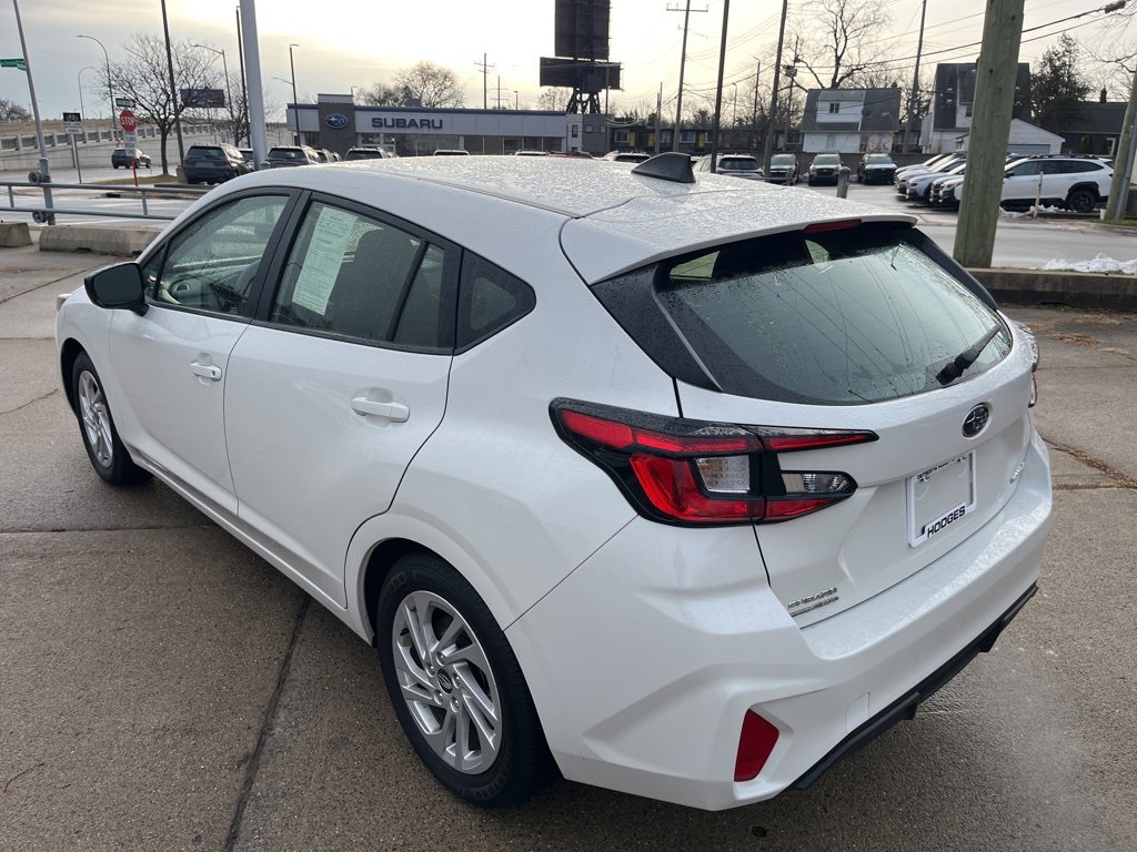 Certified 2025 Subaru Impreza 2.0i image 7