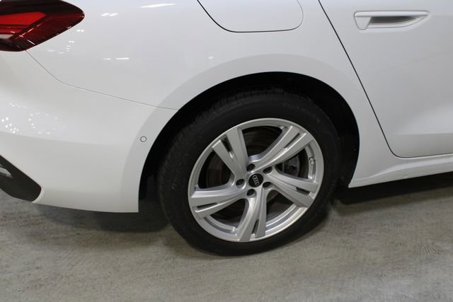 Used 2025 Audi A5 2.0T Premium w/ Convenience Package image 24