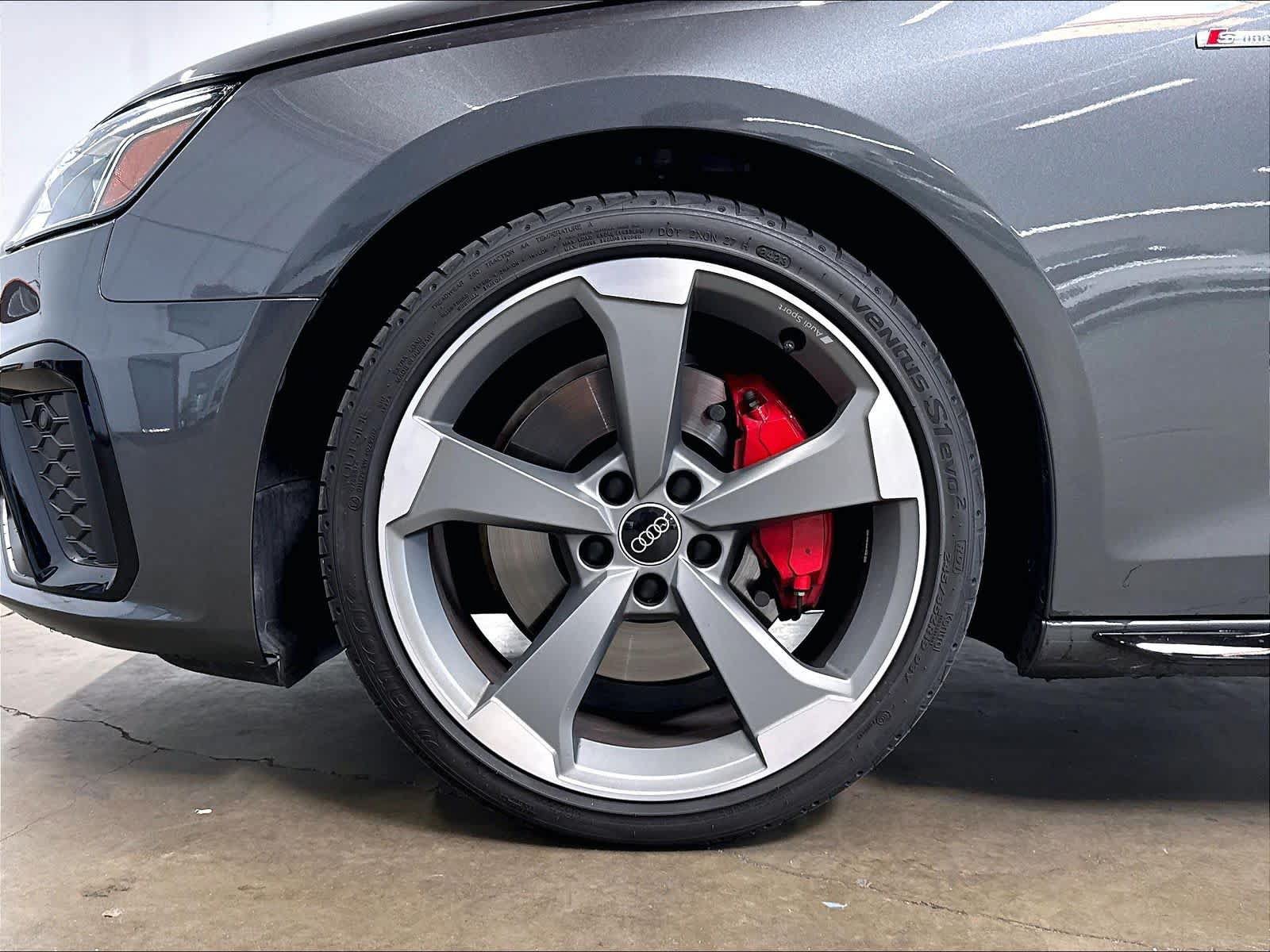 Used 2024 Audi A4 2.0T Premium Plus w/ Premium Plus Package AWD/4WD image 11