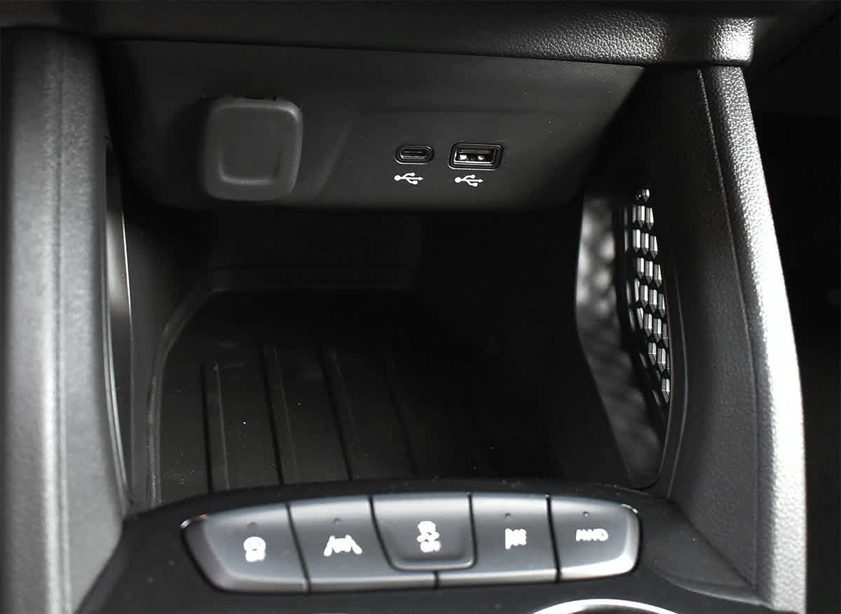 Used 2024 Chevrolet TrailBlazer LS w/ LS Convenience Package AWD/4WD image 18