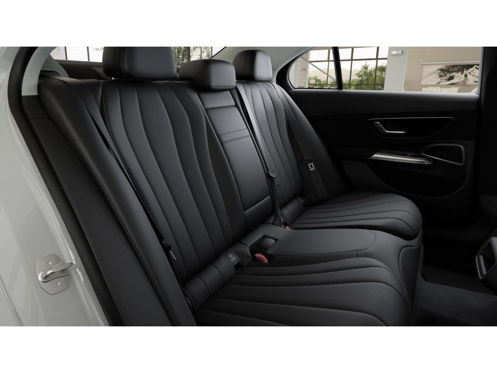 New 2027 Mercedes-Benz E 450 4MATIC Sedan image 5
