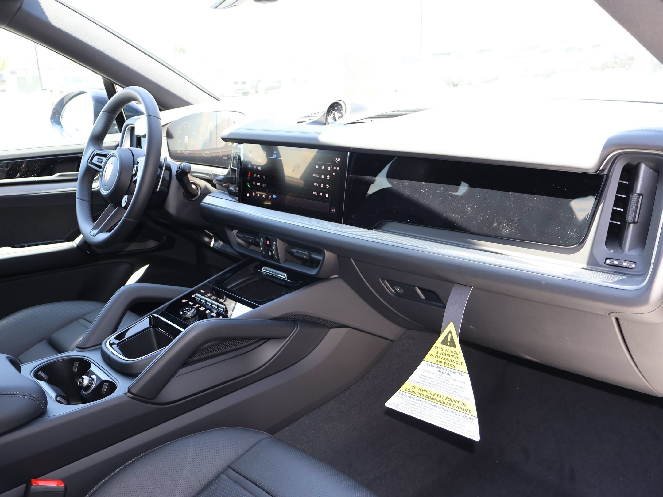 New 2026 Porsche Cayenne Coupe AWD/4WD image 25