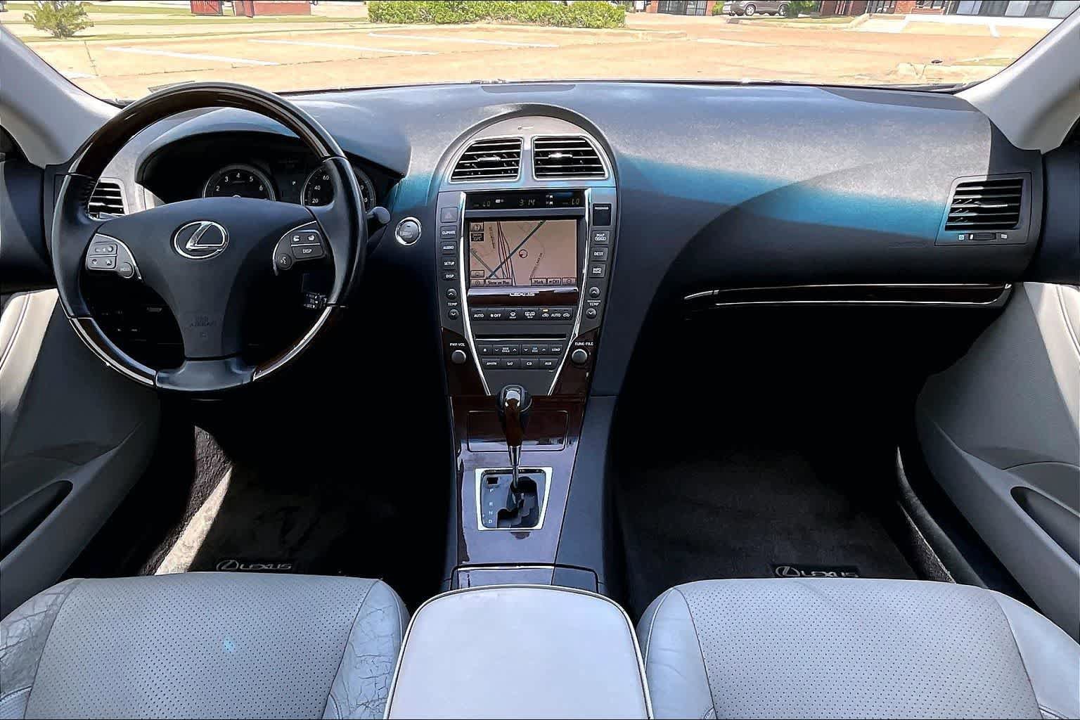 Used 2011 Lexus ES 350 FWD image 9