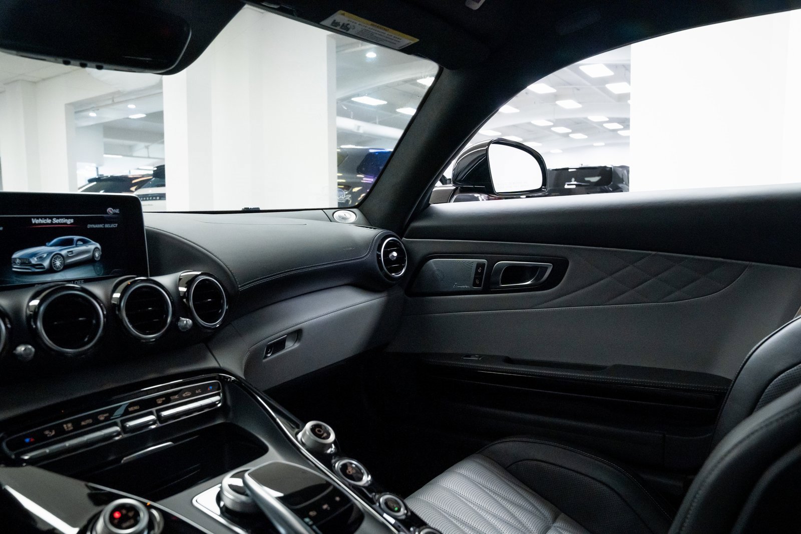 Used 2018 Mercedes-Benz AMG GT C image 10