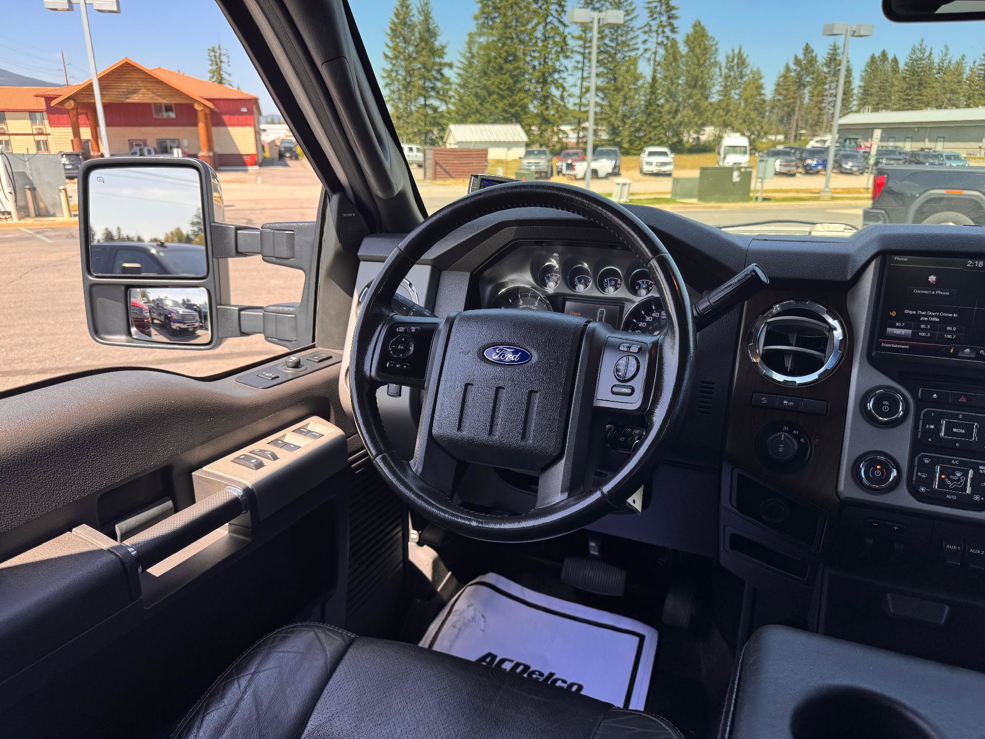 Used 2013 Ford F350 Lariat w/ Lariat Ultimate Pkg AWD/4WD image 21
