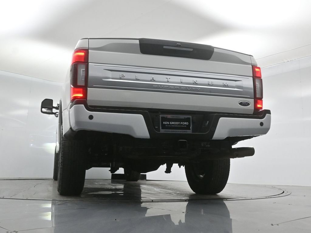 Used 2022 Ford F250 Platinum w/ FX4 Off-Road Package AWD/4WD image 47