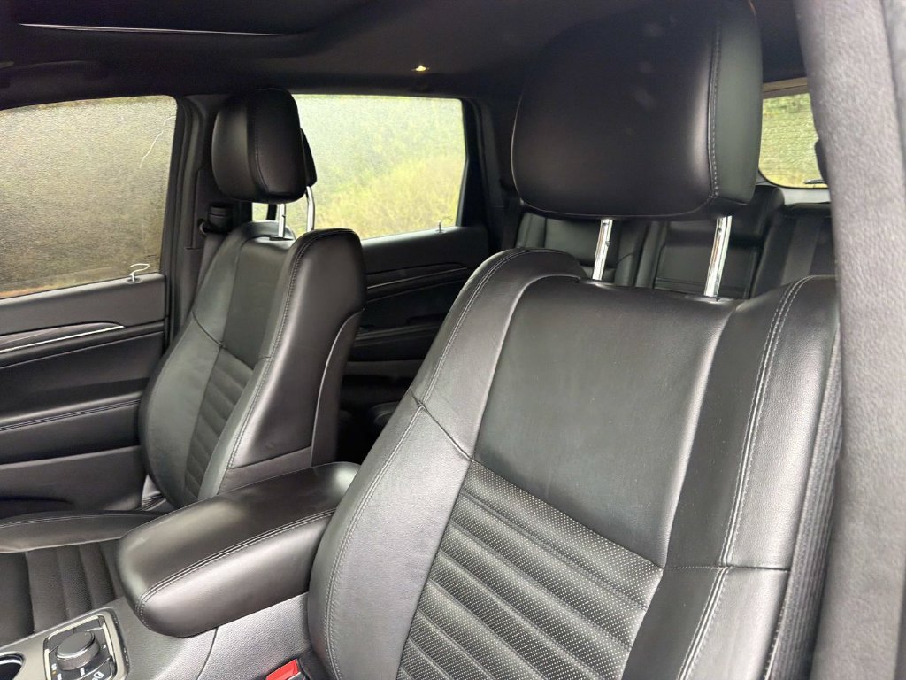 Used 2021 Jeep Grand Cherokee Limited X AWD/4WD image 23