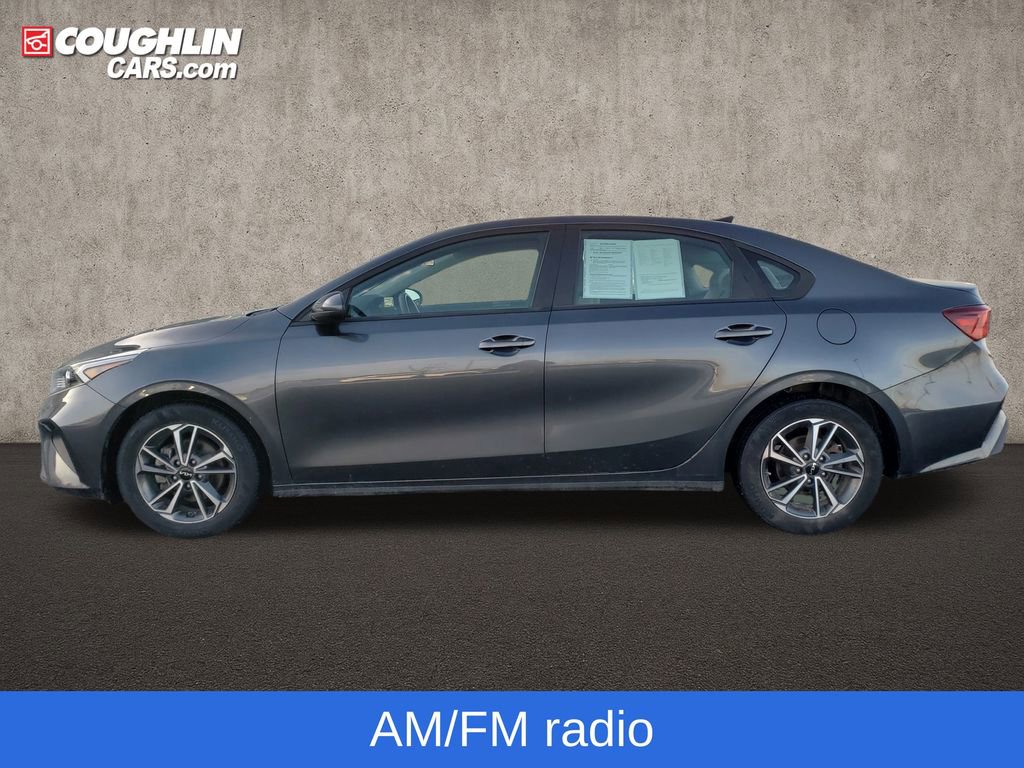 Used 2022 Kia Forte LXS image 5