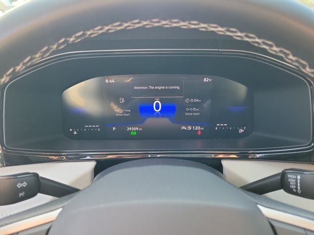 Certified 2025 Volkswagen Taos S FWD image 19