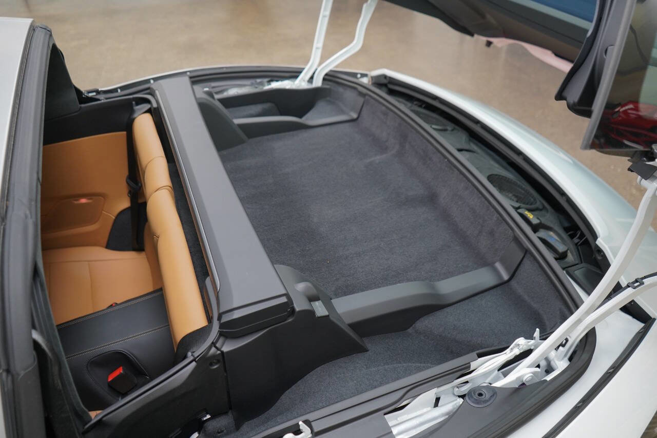 Used 2024 Porsche 911 Targa 4S w/ Premium Package image 54