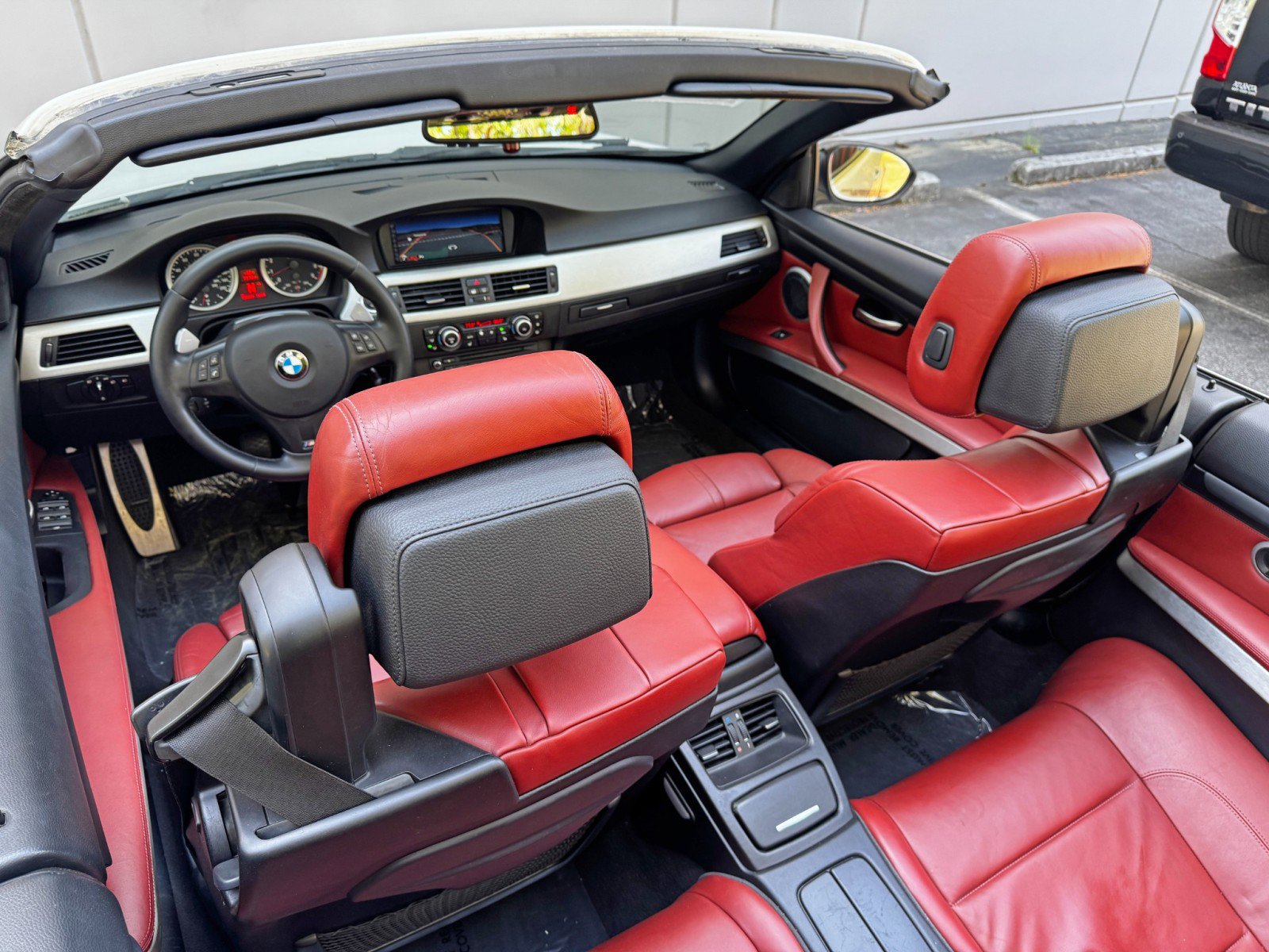 Used 2011 BMW M3 Convertible image 41