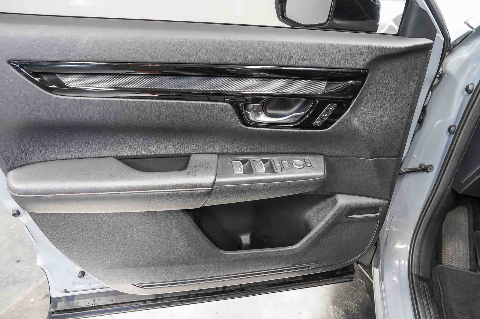 Used 2024 Honda CR-V Sport Touring image 22