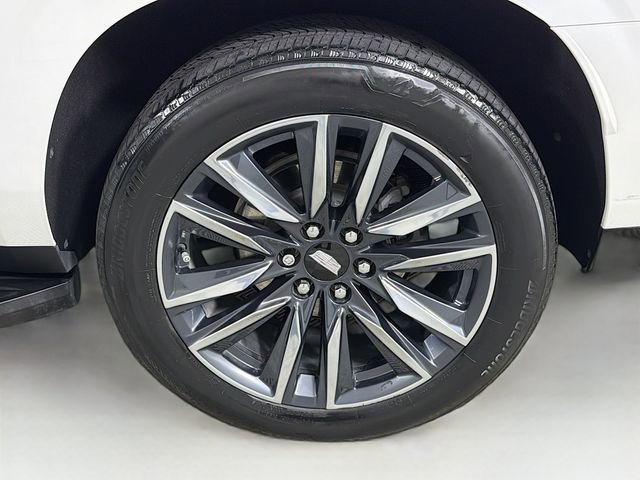 Used 2023 Cadillac Escalade ESV Sport w/ Touring Package RWD image 33