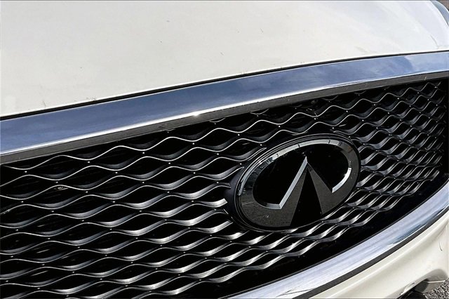 Used 2022 INFINITI QX50 Essential image 27