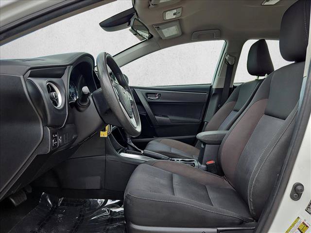 Used 2019 Toyota Corolla LE FWD image 16