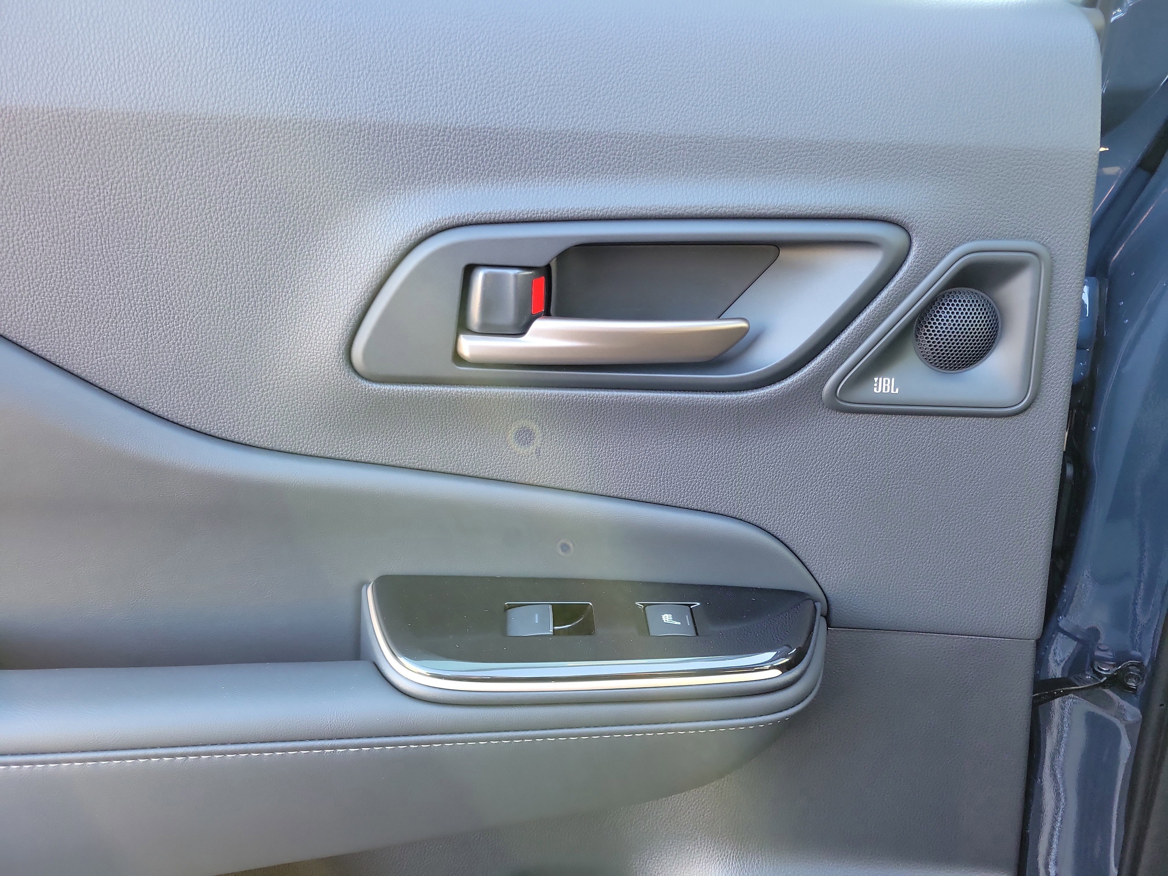 New 2025 Toyota Crown Signia w/ Advanced Technology Package image 12