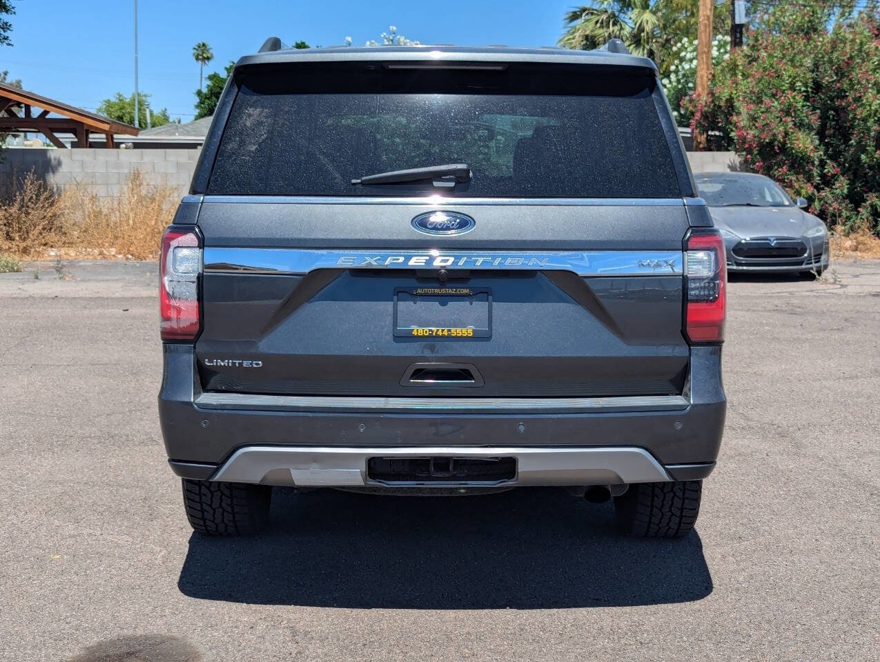 Used 2020 Ford Expedition Max Limited RWD image 4