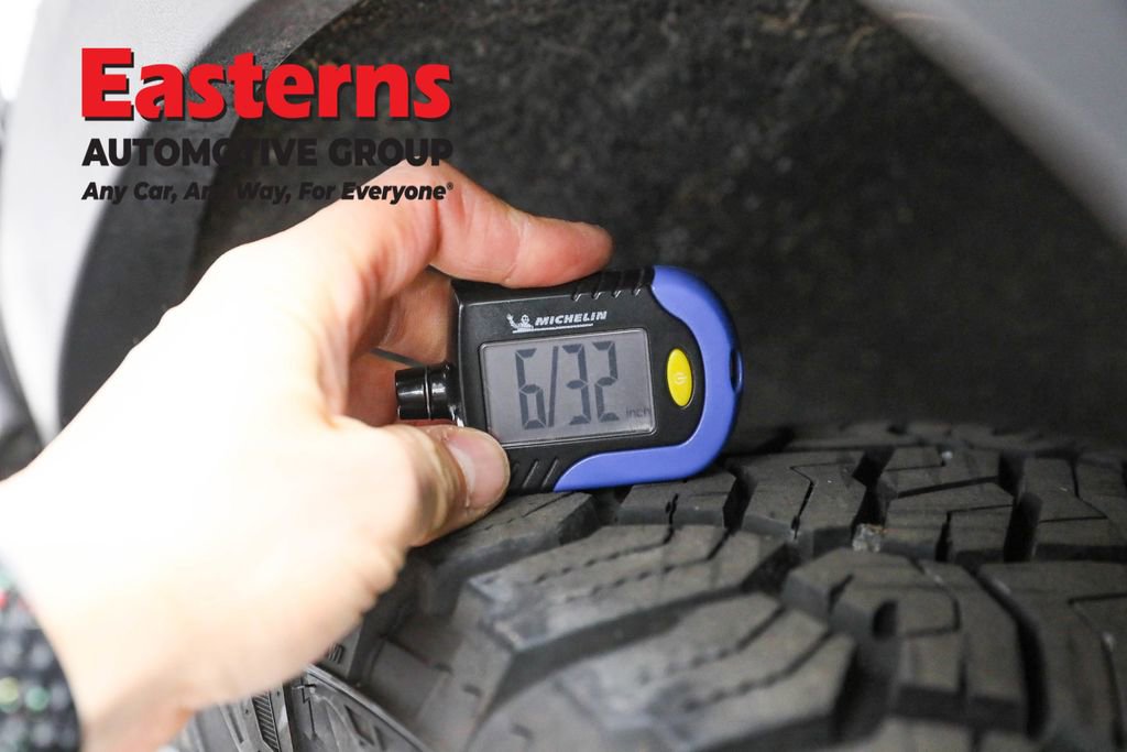 Used 2019 Volkswagen Atlas SE w/ Towing Package image 26