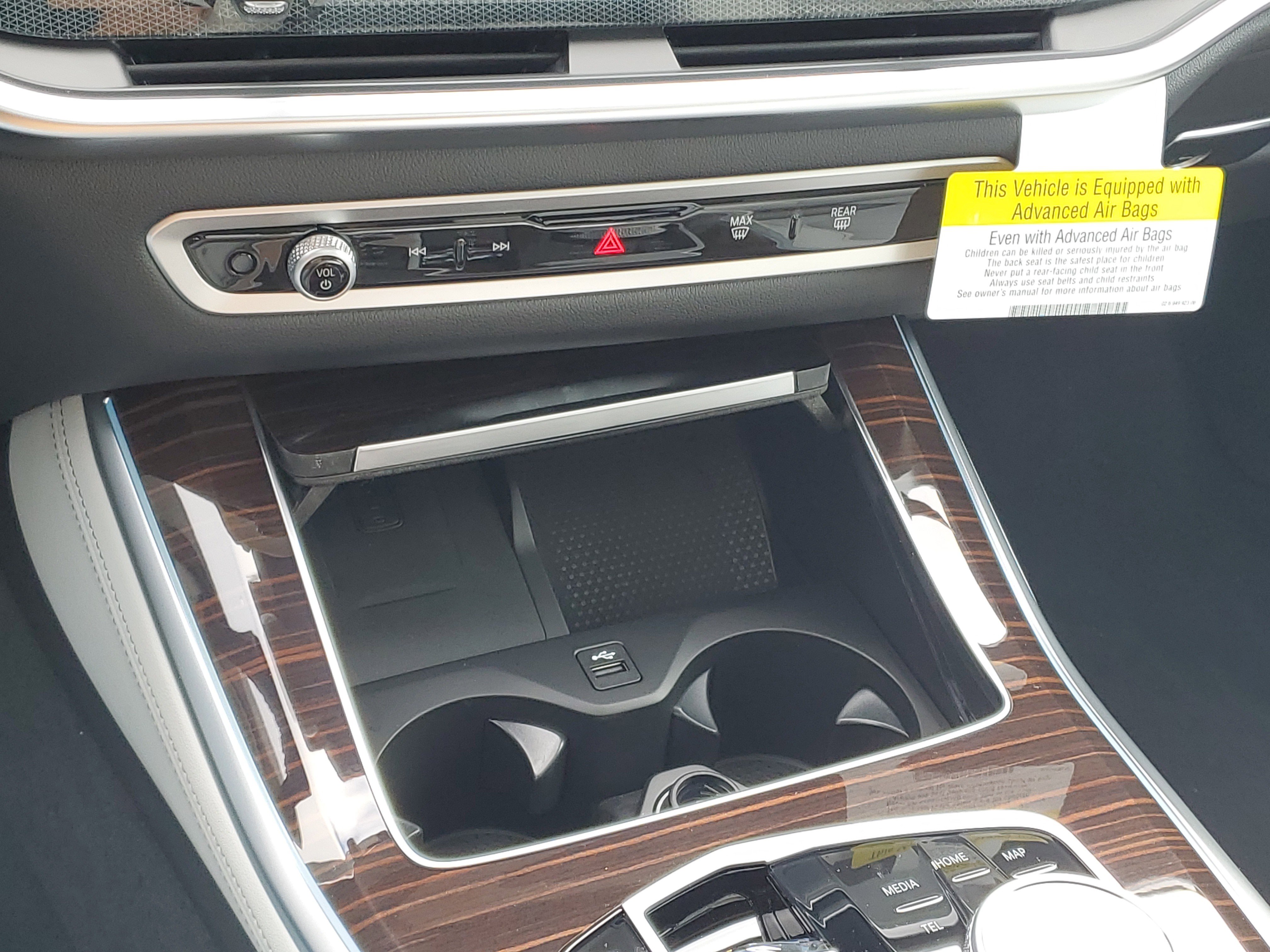 New 2026 BMW X5 xDrive50e image 19