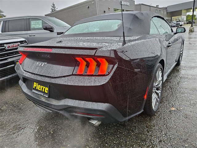 Used 2024 Ford Mustang GT Premium image 4