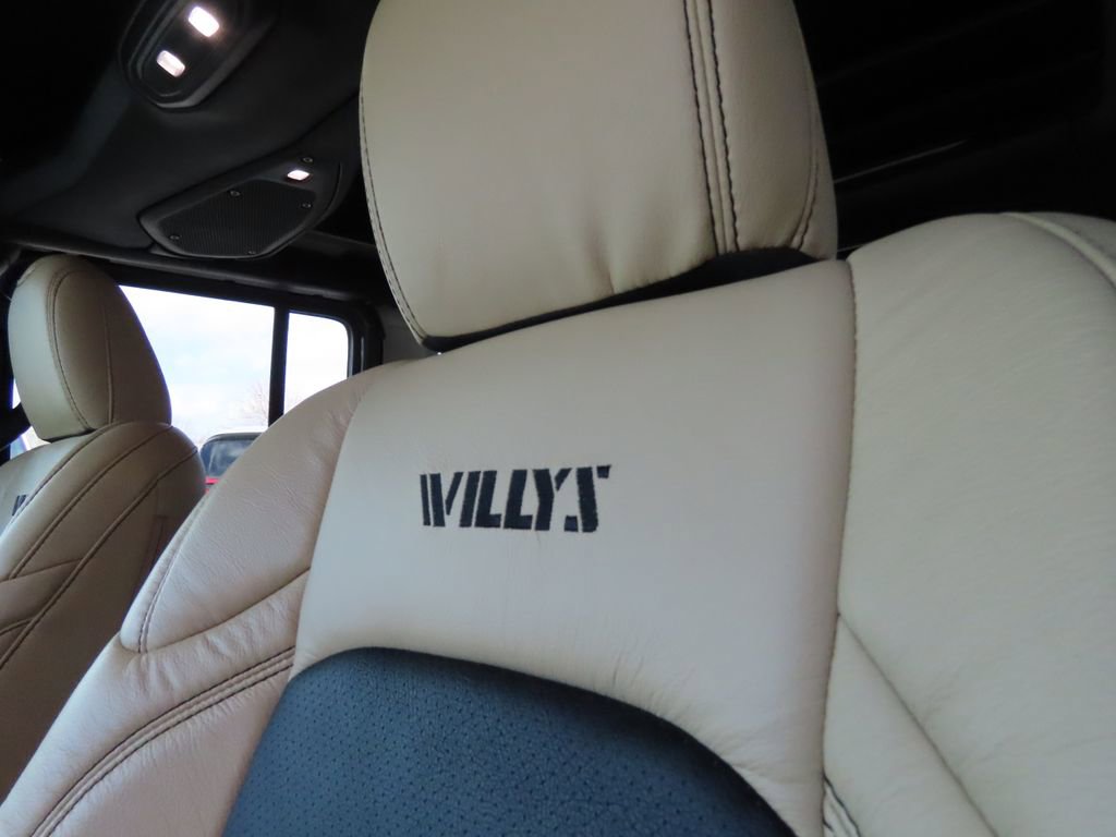 Used 2025 Jeep Wrangler Unlimited Sport S 4xe image 32