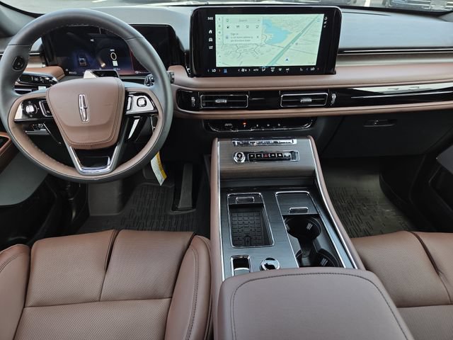 New 2026 Lincoln Aviator Reserve w/ Luxury Package RWD image 5