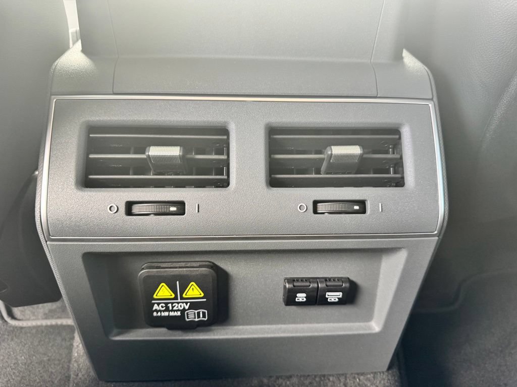 New 2026 INEOS Grenadier Station Wagon AWD/4WD image 18