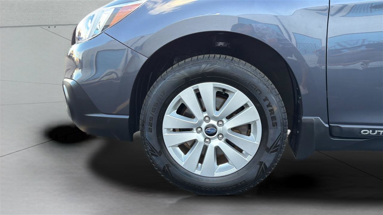 Used 2015 Subaru Outback 2.5i Premium AWD/4WD image 30