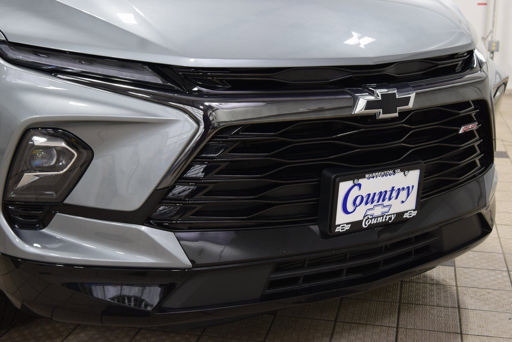 Used 2024 Chevrolet Blazer RS w/ Enhanced Convenience Package image 13